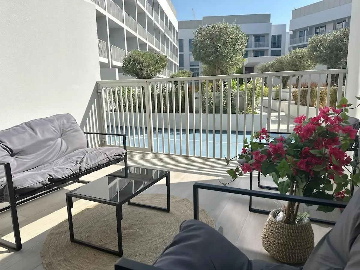 Cosy Studio - Luma 22 Dubai Apartment
